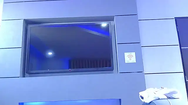 Latinopervs live XXX chat