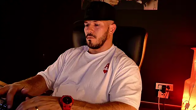 Czat XXX na żywo – AngeloEric