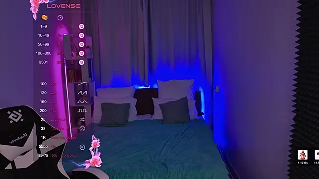 karinahili Chat XXX live