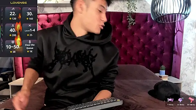 Онлайн чат XXX angelsilva_
