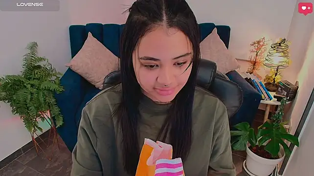 Chat +18 de nicemiiaa7_ ao vivo