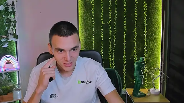 XXX chat uživo modela dark_riders
