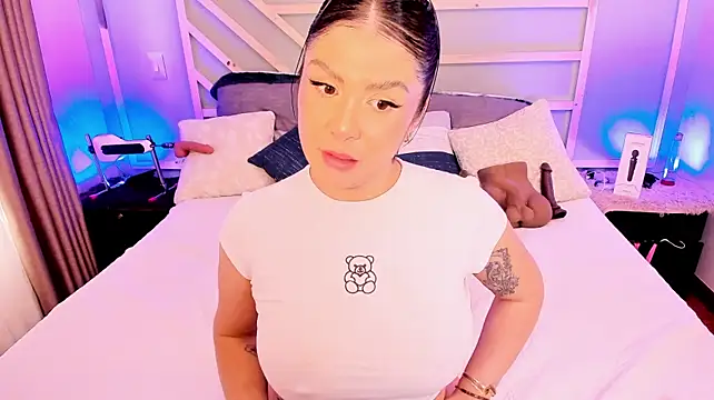 צ'אט XXX בשידור חי של ThaliannaCollins_