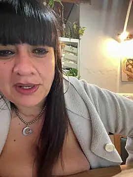 Sensualmente333 – Naživo XXX chat
