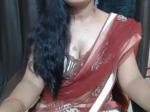 Kudi_Kiyara Chat XXX in diretta