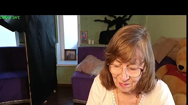 دردشة Betty_Brick الجنسية المباشرة
