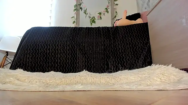 دردشة Bella_desi_ الجنسية المباشرة