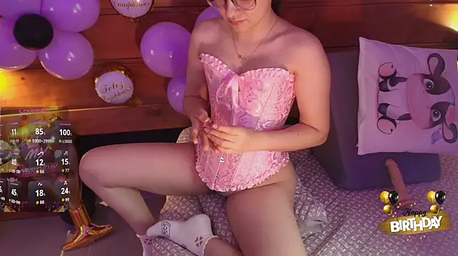 צ'אט XXX בשידור חי של milena_kiitty