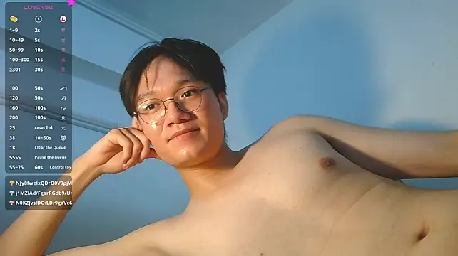 Geofeey Chat XXX live