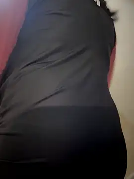 Chat +18 de Mia_Risky-1 ao vivo