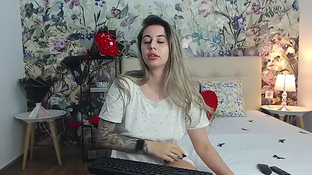RoseDiamond06 Chat XXX live