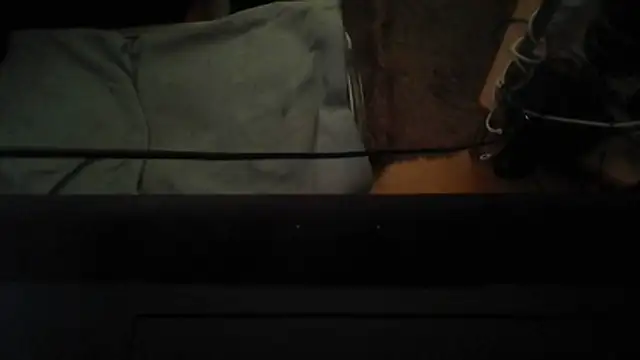 Chat XXX en directo de Guyst049