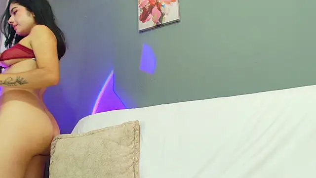 Czat XXX na żywo – adara_johnson__