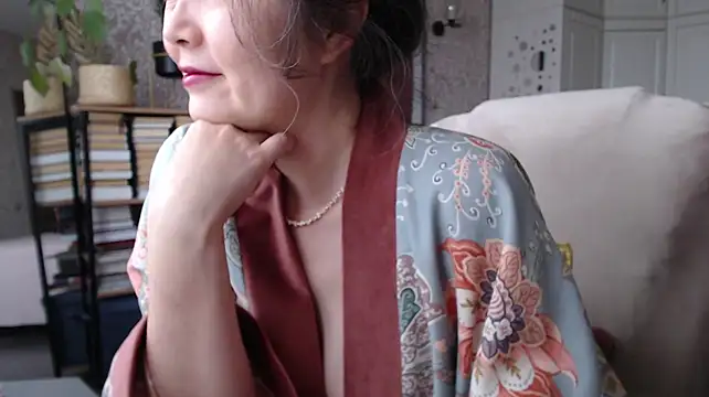 دردشة Koreanowner الجنسية المباشرة