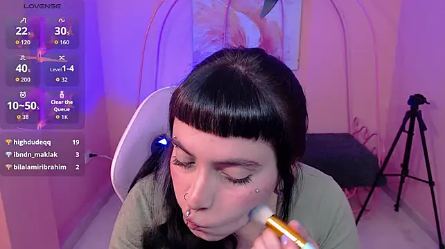 _sofia_smth_xx Adlı Modelin Canlı XXX Sohbeti