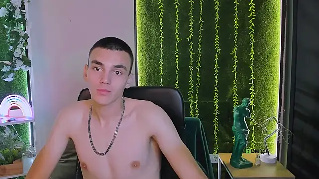 dark_riders Adlı Modelin Canlı XXX Sohbeti