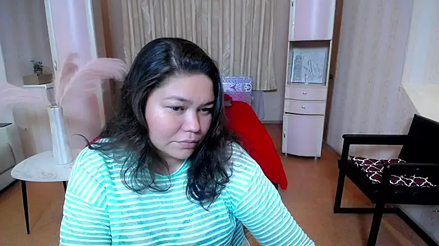 supersex_96 Adlı Modelin Canlı XXX Sohbeti