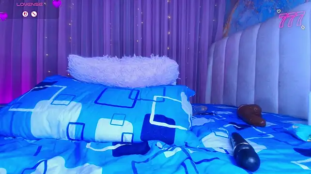 star_hanksn Live XXX chat
