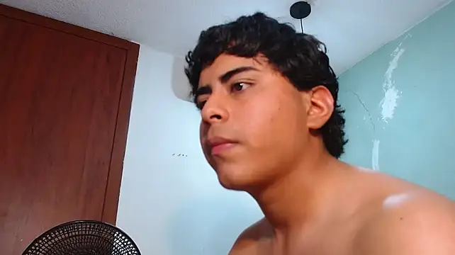 stefano_piero Webcam Show