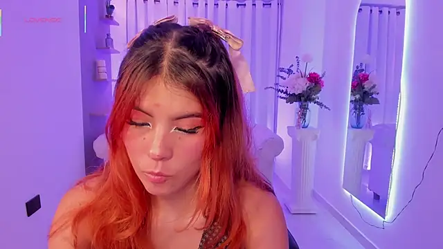 dahlia_grey: απευθείας συνομιλία ΧΧΧ