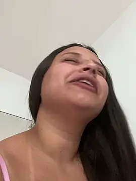 Chat XXX ao vivo de julia_moreira