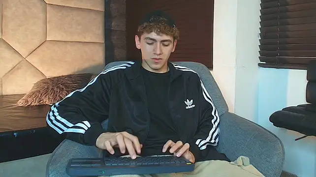 Tyler_Mcreyn Live XXX chat