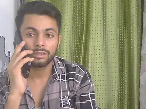 Stubborndesiboy's Webcam Show