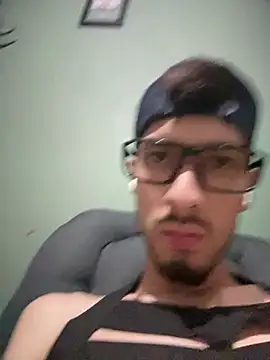 Živý XXX chat ElBratid