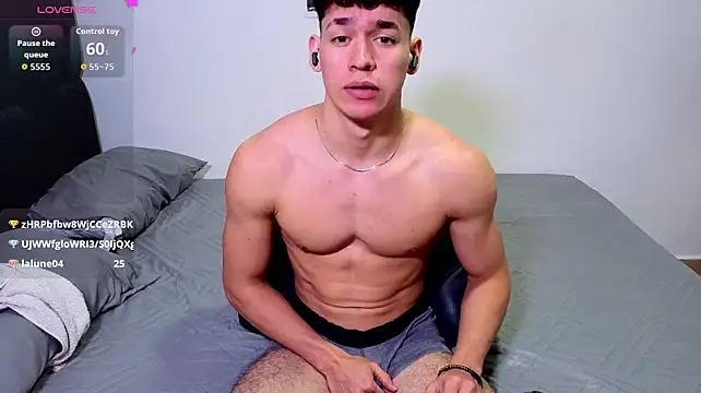 Luke_Muscle Webcamshow