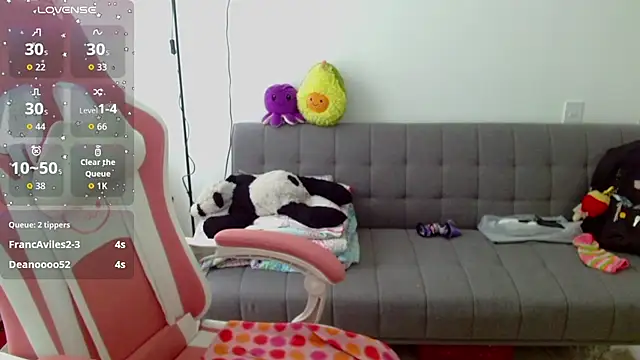 XXX chat uživo modela azumiichan