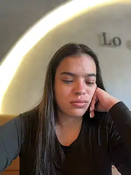 Živý XXX chat JuanitaMore01