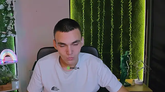 XXX chat uživo modela dark_riders