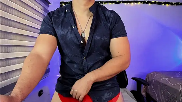 ransoj Chat XXX live