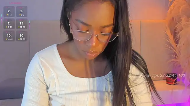 aprilebony_ Live XXX-chat