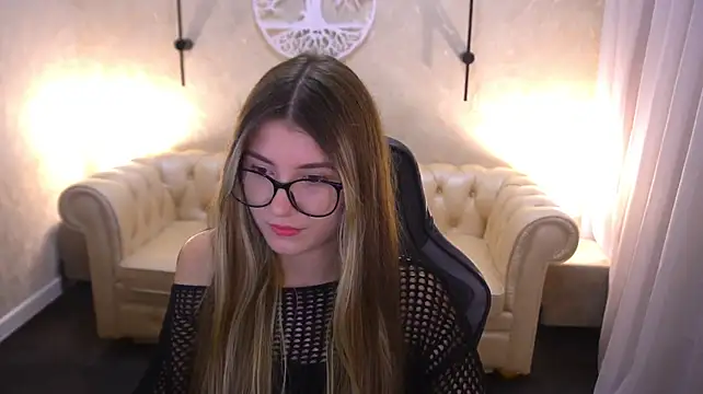 צ'אט XXX בשידור חי של Lissaa_Moon