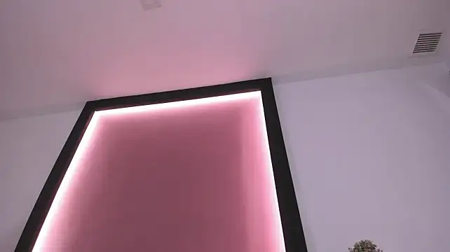 Chat +18 de Ada_7 ao vivo