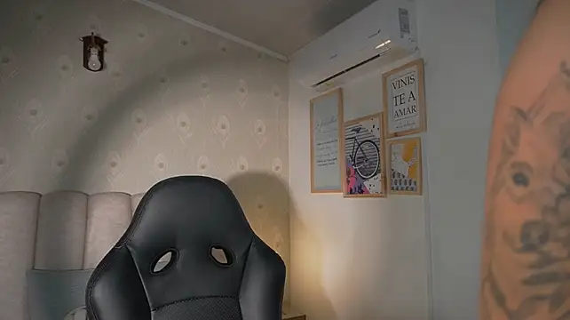 AlinnaJohnson 现场XXX聊天