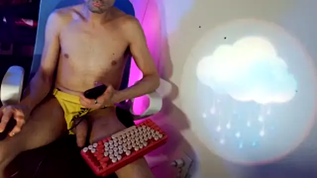 highinhtxx's Live XXX Chat