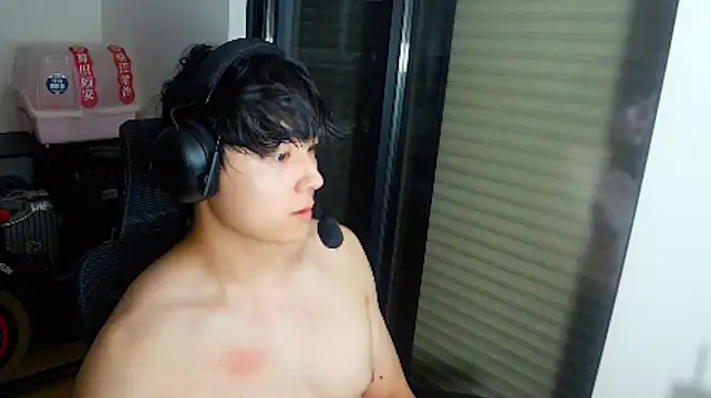 Chat XXX ao vivo de Tkcqcc
