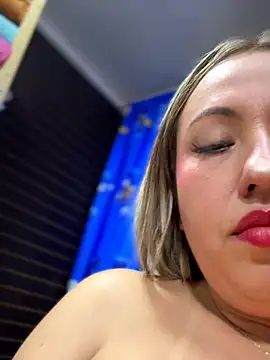 VIOLETA-25_ Webcam-Show