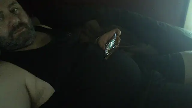 immikew1975's Live XXX Chat