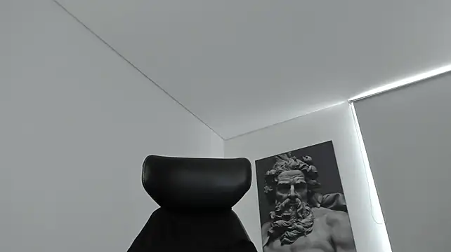 simonleon27のライブXXXチャット