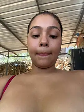 Baby_morena12's Live XXX Chat