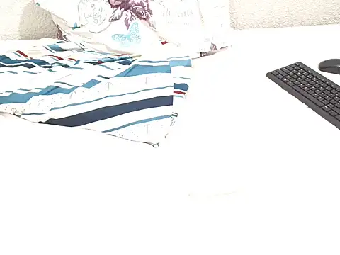 Hotchocolatehugeassxxx's Live XXX Chat