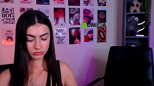 XXX chat uživo modela nekky_mouse