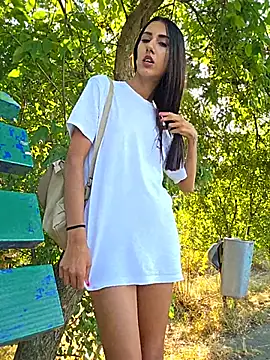 AndreeaMuller Adlı Modelin Canlı XXX Sohbeti