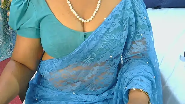 Mallu_Manisha's Live XXX Chat