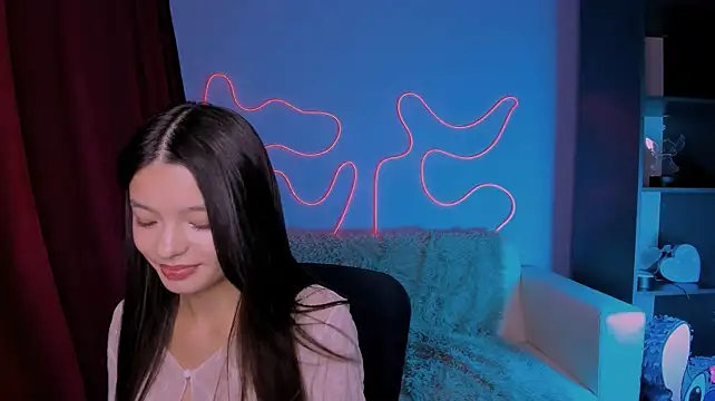 itscharlliee Adlı Modelin Canlı XXX Sohbeti