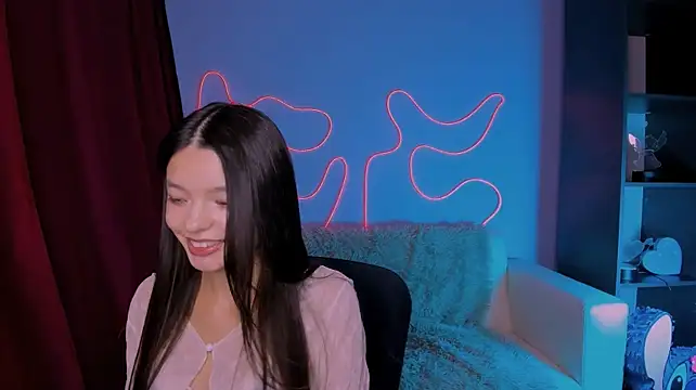 Živý XXX chat itscharlliee