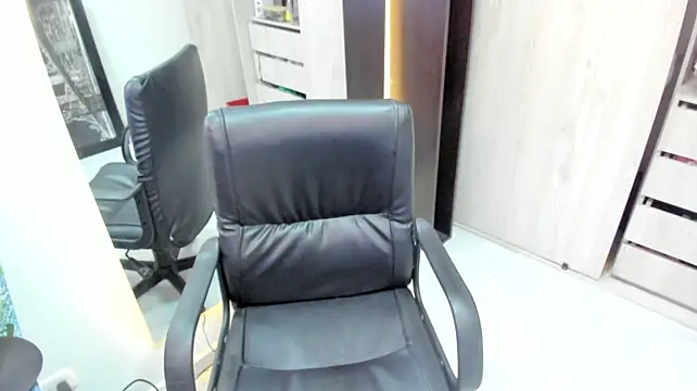 Chat XXX en directo de BellaFlaming
